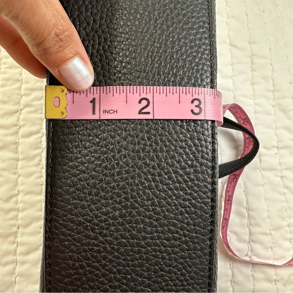 Kate Spade Black and Gold Pebbled Leather Crossbody Bag - Picture 9 of 12